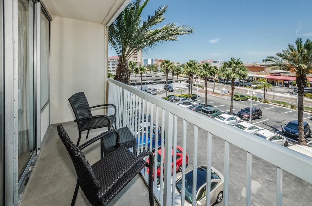 Dreamview Beachfront Hotel & Resort Clearwater Beach Exterior photo